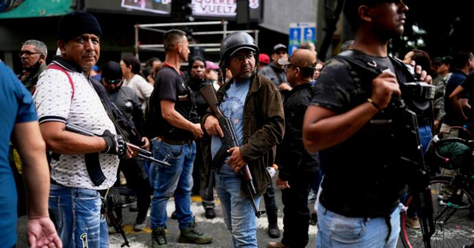 Venezuela, “qui a Caracas stato d’eccezione e pattuglie: viviamo tra diffidenza e paura”