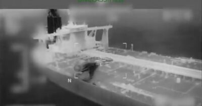 Copertina di Gli Stati Uniti sequestrano una petroliera battente bandiera russa dopo un inseguimento nell’Atlantico