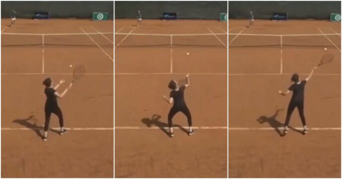 Non sa giocare e non conosce le regole: l’imbarazzante partita della tennista con una wild card al torneo di Nairobi – Video