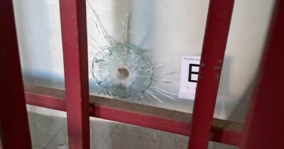 Copertina di Cgil, 5 fori di proiettili nella sede  Primavalle