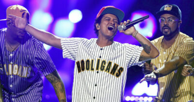 Copertina di Bruno Mars sbarca allo Stadio San Siro di Milano per un evento unico in Italia: tutte le informazioni. L’album uscirà durante Sanremo 2026. Sarà super ospite?