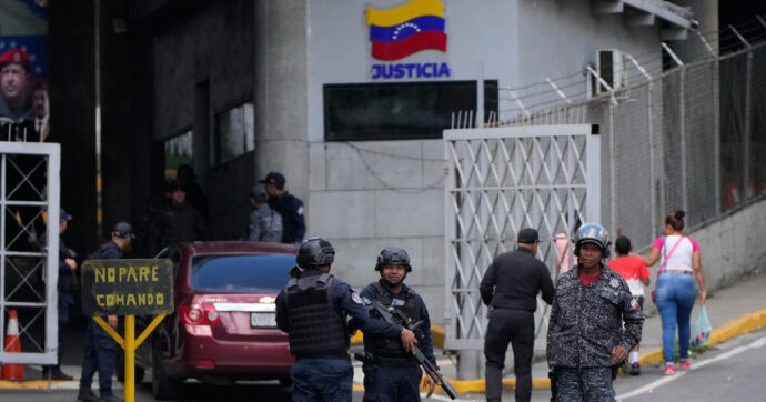 Venezuela, l’italiano Luigi Gasperin tra i 250 prigionieri liberati: chi è e perché era detenuto. Attesa (e speranza) per Trentini, Pilieri e Burlò