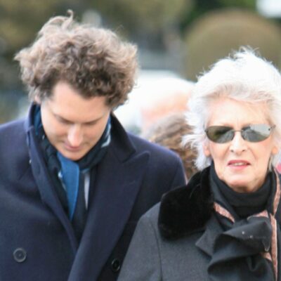 Copertina di Eredità Agnelli, i pm chiedono di processare John Elkann per evasione fiscale