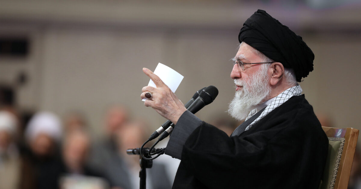 proteste in iran khamenei attacca trump un arrogante verr224 rovesciato noi non indietreggiamo turkish cancella voli per teheran da Ilfattoquotidiano.it proteste in iran khamenei attacca trump un arrogante verr224 rovesciato noi non indietreggiamo turkish cancella voli per teheran