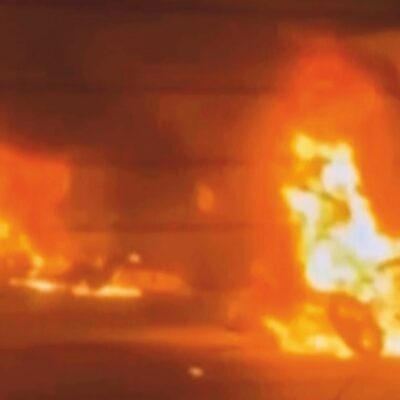 Copertina di L’Iran è in rivolta, già oltre 50 i morti in strada. Khamenei: colpa degli Usa