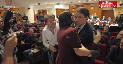Copertina di A Roma l’assemblea per il No. Conte: “Con il Sì torna la Casta” e Schlein risponde a Nordio
