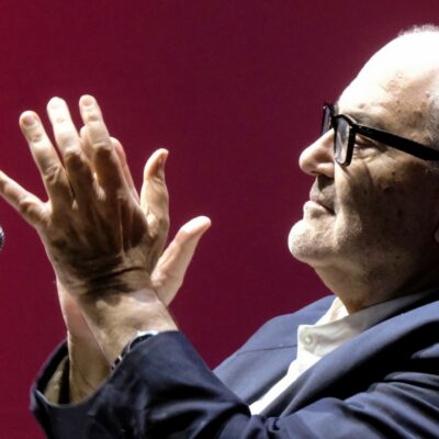 Copertina di Goffredo Bettini: “Ue: Von der Leyen è al capolinea. Il Pd cambi sulla Russia”