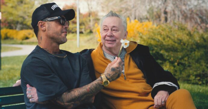 Corona di spine (e falsità), “Wonder Man” fumettoso ed Emily in fuga da Paris: le serie tv da vedere (o no)