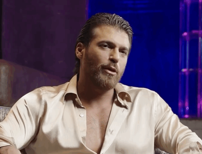 “Se Can Yaman assume droghe? Impossibile, non avrebbe mai retto il ritmo della preparazione per Sandokan. Davanti a me non prendeva nemmeno integratori, solo acqua”: parla il preparatore atletico Emiliano Novelli