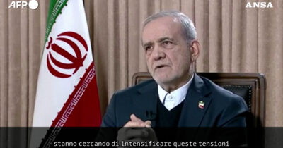 Copertina di Il presidente iraniano Pezeshkian contro Usa e Israele: “Cercano di intensificare le tensioni, non lasciatevi ingannare”