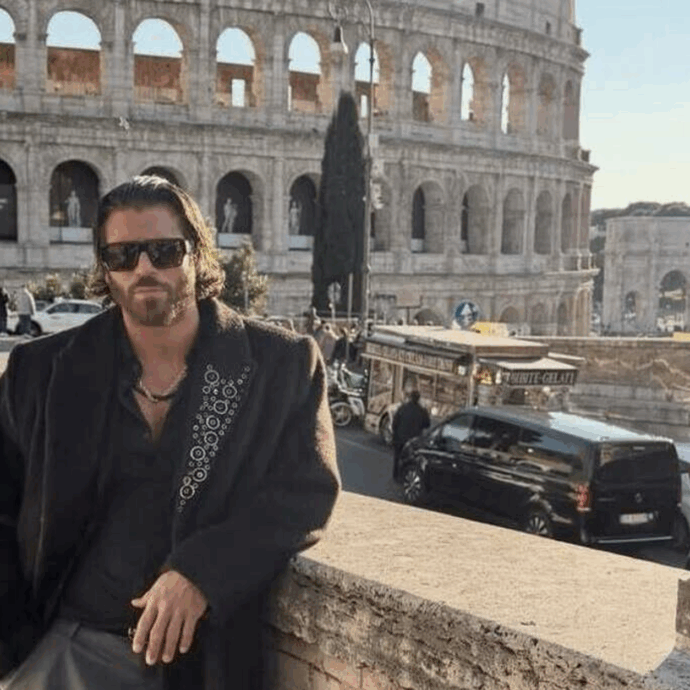 “Ma vi pare che vado in giro nei locali con delle sostanze, in un periodo dove la polizia fa indagini a tappeto arrestando molte persone famose?”: Can Yaman si difende dopo l’arresto e il rilascio