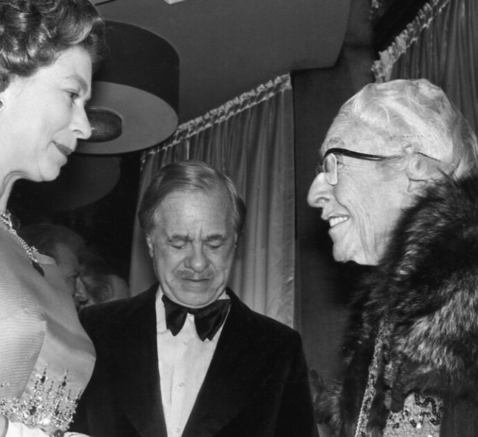 Agatha Christie, la sua vita avventurosa, le sue storie. Ma non parlate solo di ‘gialli’