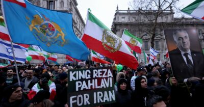 Copertina di “Se gli Usa negoziano regalano una nuova opportunità al regime”