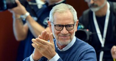 Copertina di Sanità, la Lombardia lancia la “super intramoenia”