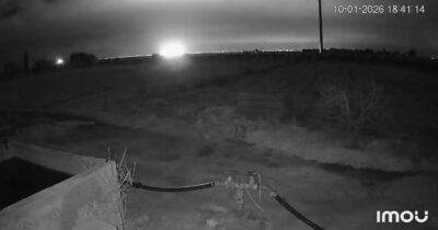 Copertina di Il forte boato e il bagliore in campagna, mistero a Casamassima: “È caduto un meteorite” – Video