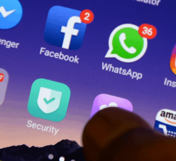 “A volte mi chiedo: se morissi chi verrebbe a recuperare il mio corpo?”: arriva l’app salvavita “Sei morto?” per chi abita da solo. Ecco come funziona