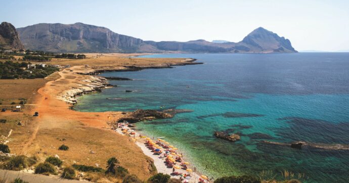 45.000 mq di parcheggi nell’oasi di Macari: l’appello e la petizione per salvare il litorale siciliano