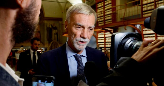 Copertina di Enigma Delrio: balla da solo e sogna la nuova Margherita 2.0