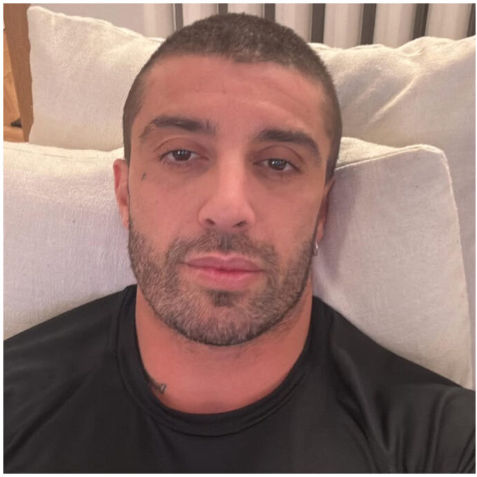 “Fuga romantica per Andrea Iannone e Rocío Muñoz Morales”: lo scoop gossip del settimanale Chi. Sarebbe naufragata la relazione con Elodie dopo tre anni