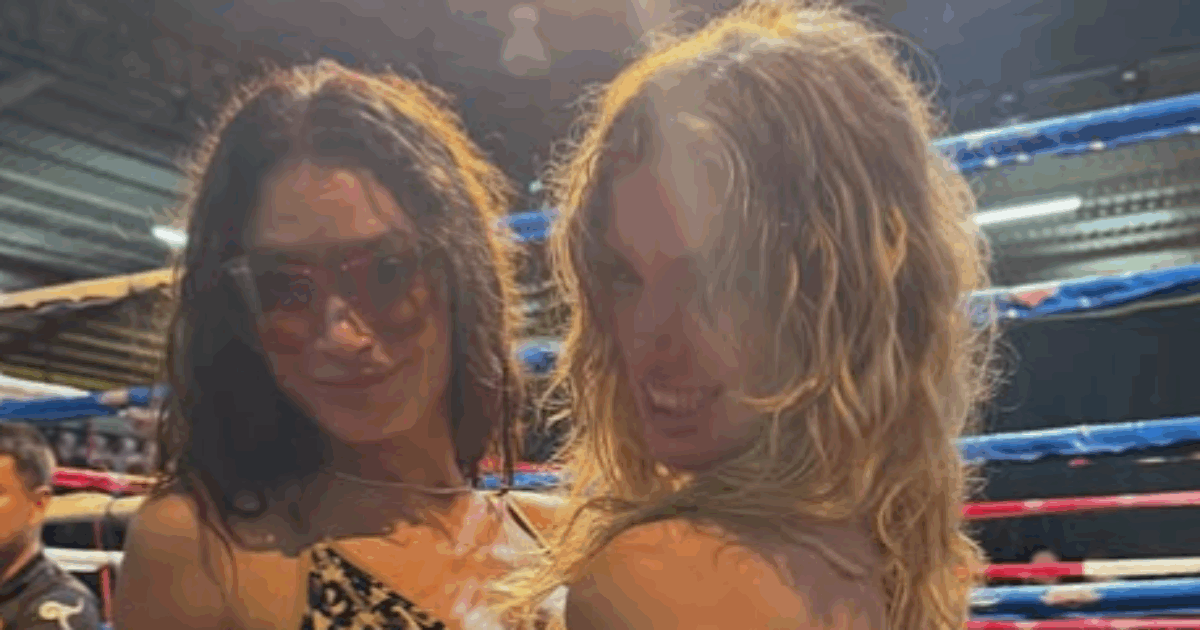 Elodie dimentica Andrea Iannone e vola in Thailandia insieme alla ballerina Franceska Nuredini: un viaggio tra amiche o l’inizio di una relazione?