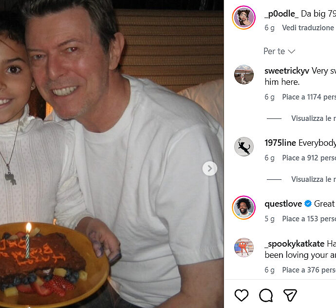 David Bowie, la figlia posta una foto con lui: così vediamo la persona oltre il personaggio