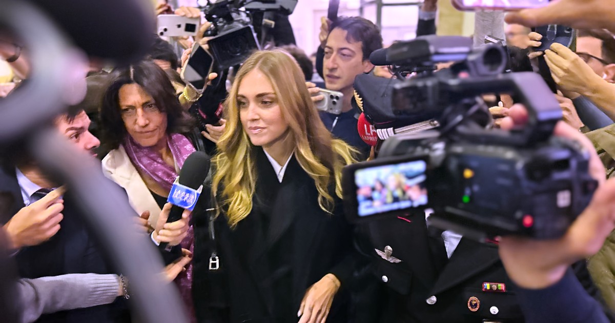 La sentenza per Chiara Ferragni: assolta dall’accusa di truffa aggravata. Mancano le querele. Lei: “Commossa, è finito un incubo”