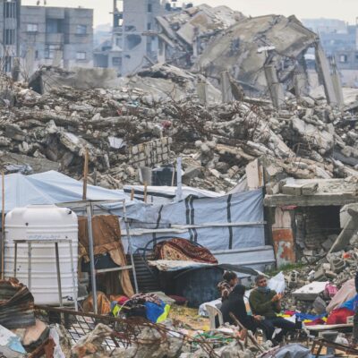 Copertina di Gaza: la Fase 2 è annunciata, ma il “governo” non c’è ancora