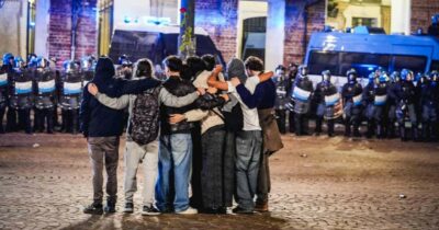 Copertina di Pro-Pal, arrestati   a Torino 5 minori “non politicizzati”