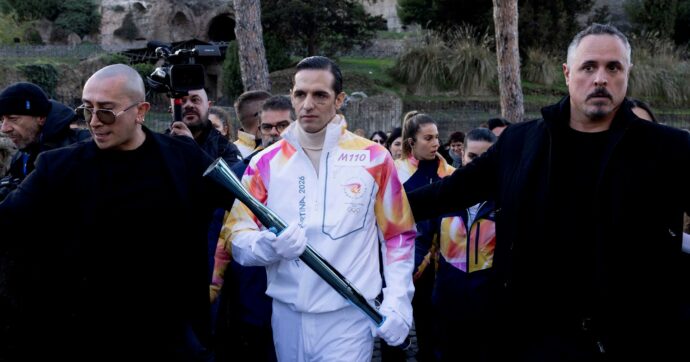 Figuraccia tedofori: il governo adesso richiama i grandi atleti