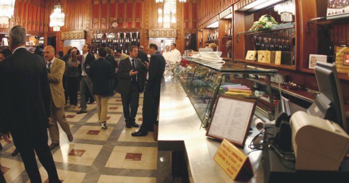 “Cd servizi, fuori gli scontrini”.  Sui conti della buvette di Montecitorio ora indaga il Pd