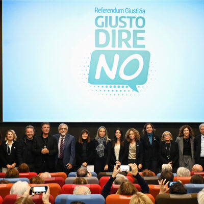 Copertina di Referendum, raggiunto il quorum di 500mila firme contro la riforma Nordio. I possibili effetti: dal cambio di quesito al ricorso alla Consulta