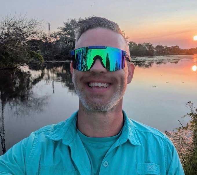 sospeso senza stipendio l8217operaio della ford che ha offeso trump ma online raccoglie donazioni per 800mila dollari da Ilfattoquotidiano.it sospeso senza stipendio l8217operaio della ford che ha offeso trump ma online raccoglie donazioni per 800mila dollari