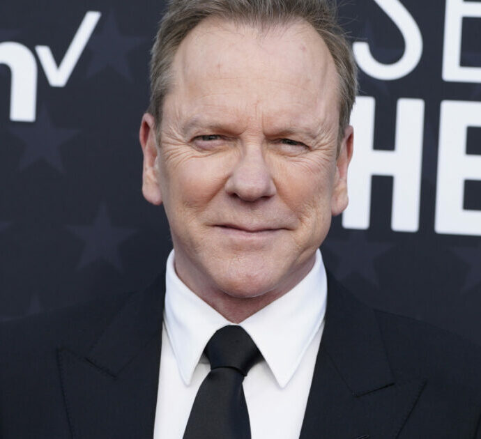 “Fermati o ti uccido”: le minacce di Kiefer Sutherland all’autista di Uber durante una corsa notturna. La ricostruzione della polizia