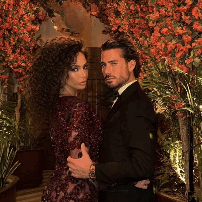 “Amore addio, faccio schifo”: Raffaella Fico si preoccupa per il messaggio criptico del compagno Armando Izzo. Poi il mistero viene svelato