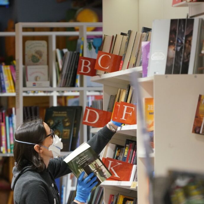 La peste ispirò il capolavoro del Decamerone: e il Covid? Come la pandemia ha cambiato i romanzi dei nostri tempi