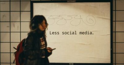 Copertina di Divieto di social under 16, in Australia rimossi 4,7 milioni di account. E adesso ci pensa anche la Gran Bretagna