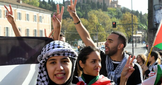 Alunni palestinesi: il ministro si perde un pezzo (di carta)