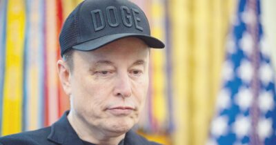 Copertina di Musk contro OpenAi: chiesti 110 miliardi di risarcimento