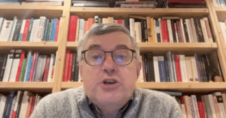 Copertina di Referendum, Alessandro Barbero spiega perché voterà No: “Si rischiano magistrati agli ordini del governo. Peso della politica superiore nei Csm”