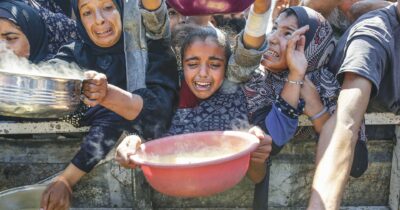 Copertina di Ecco l’altro genocidio di Gaza: “Qui non nascono più bambini”