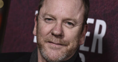 Copertina di “Kiefer Sutherland ha preso a pugni e ha tentato di strangolare l’autista Uber. I testimoni dicono che era sotto effetto di stupefacenti”: le nuove rivelazioni