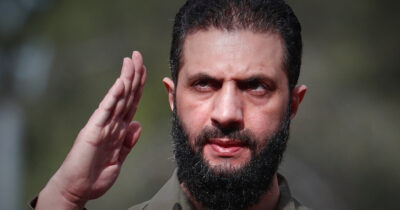 Copertina di Siria, Al Sharaa si prende l’intero nord est: i curdi si arrendono e firmano l’accordo, finisce l’esperienza del Rojava