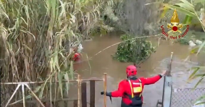 Sardegna, esonda un fiume in Ogliastra: dispersi due pastori di 65 e 22 anni