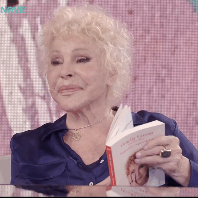 “Ornella Senza Fine” è stato un piccolo miracolo: l’evento televisivo che si trasforma in lezione di vita e d’amore. Mengoni, Mahmood, Emma e Annalisa emozionati