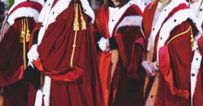 Copertina di I guai della riforma Nordio: la Corte di Cassazione buca l’arresto con il preavviso