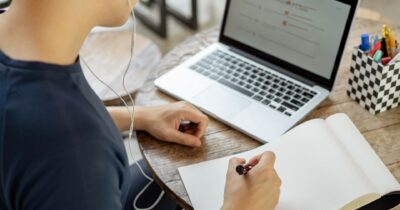 Copertina di Torino, Politecnico e Università sdoganano l’Ia per le tesi di laurea e i corsi di lingue