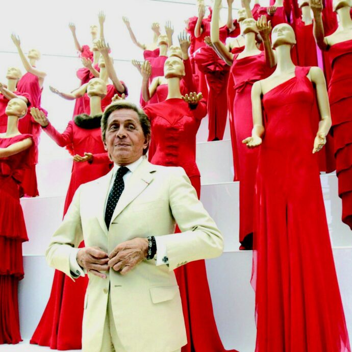 Profondo rosso Valentino: addio al grande stilista