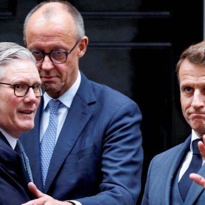 Copertina di Groenlandia: Merz e Starmer contro il “bazooka” di Macron