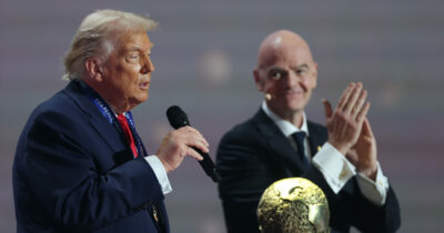 Copertina di Il premio Fifa per la pace dato a Trump: “Dietro Infantino, alcuni funzionari in imbarazzo”. I timori per i Mondiali di giugno