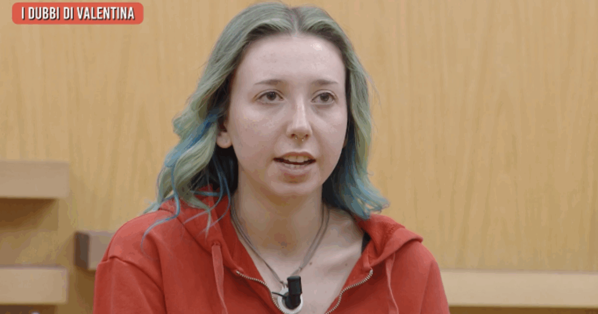 “Perché non te ne vai una settimana? Esci, capisci e poi vieni a dircelo”: Maria De Filippi tende la mano a Valentina che vuole uscire da “Amici”